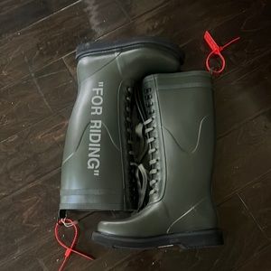 Off white rain boots